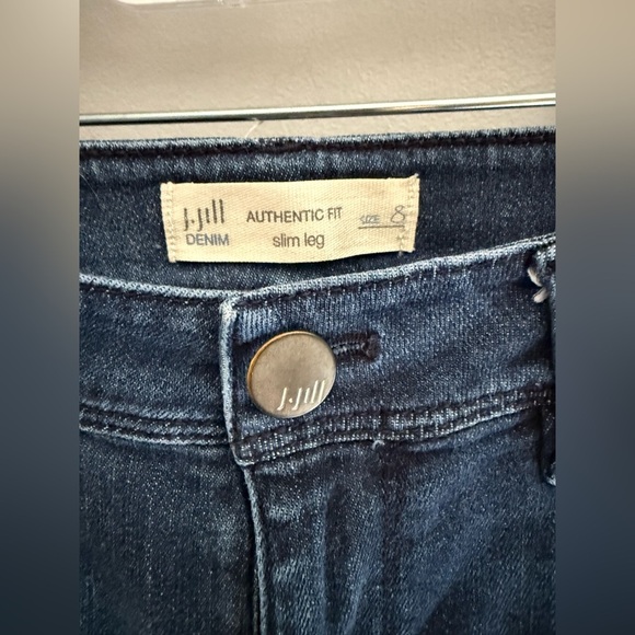 J Jill Denim Authentic Fit Slim Leg Jeans Women’s SZ 8 Blue Midrise Straight - Picture 4 of 11